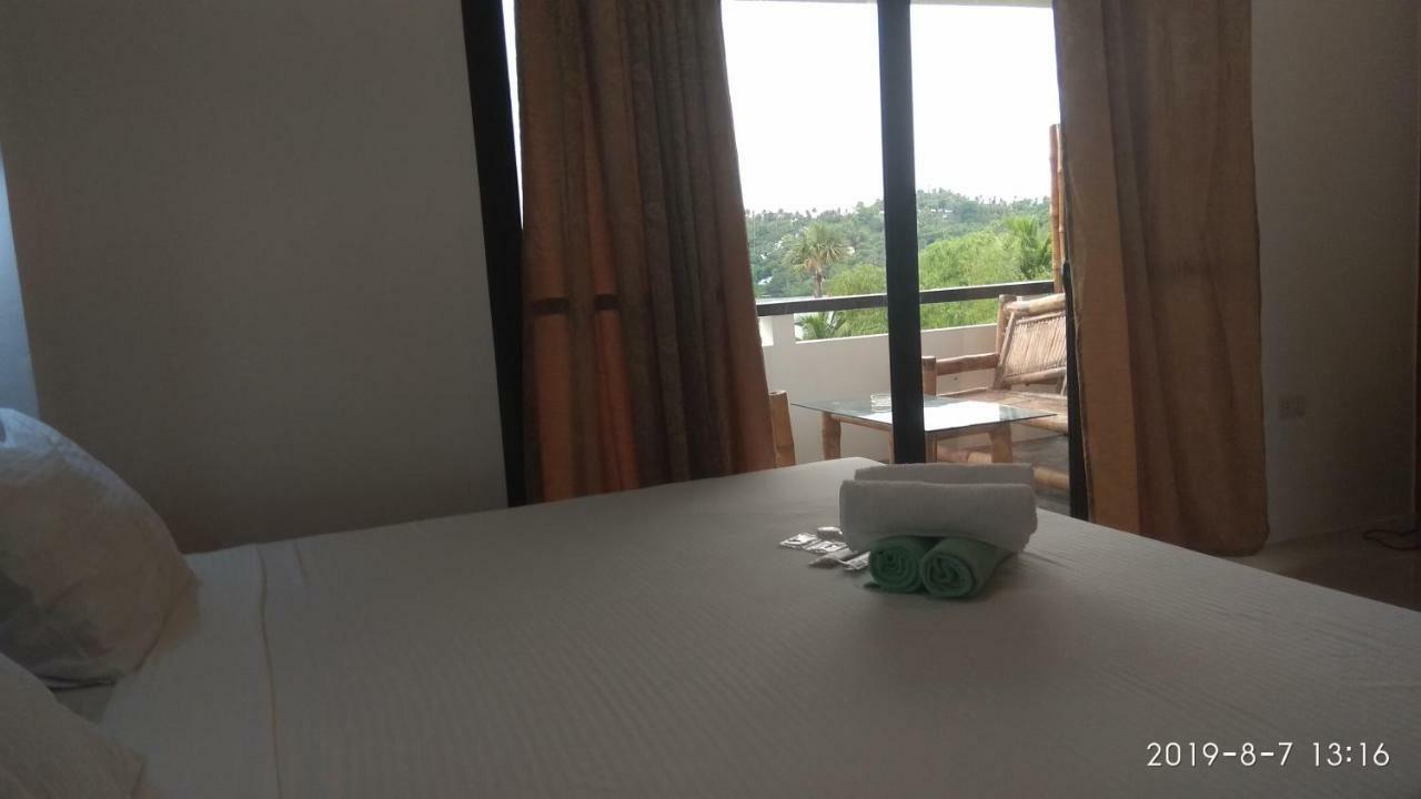 Jalyn'S Resort Sabang Puerto Galera Bagian luar foto